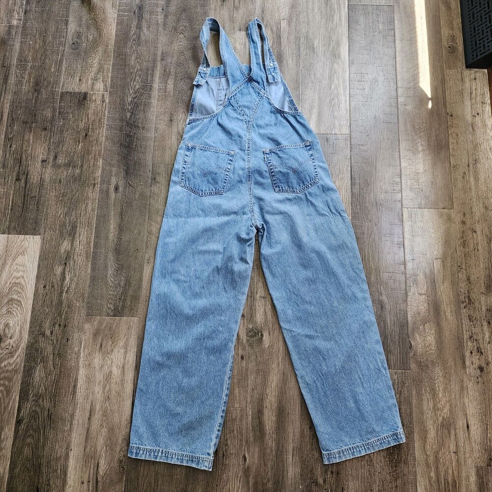 Vintage Levi's Overalls Pink Flower Patch Womens XL Light Blue Denim Bibs 90's - Picture 5 of 13